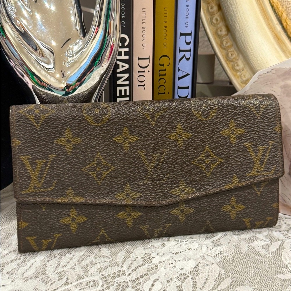 Vintage Louis Vuitton Monogram Wallet